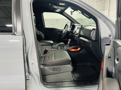 New 2025 Nissan Frontier PRO-4X w/ Interior Protection Package image 31