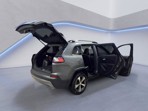 Used 2022 Jeep Cherokee Limited image 13