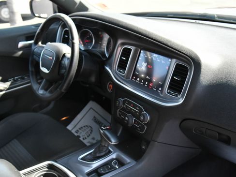 Used 2019 Dodge Charger Scat Pack RWD image 43