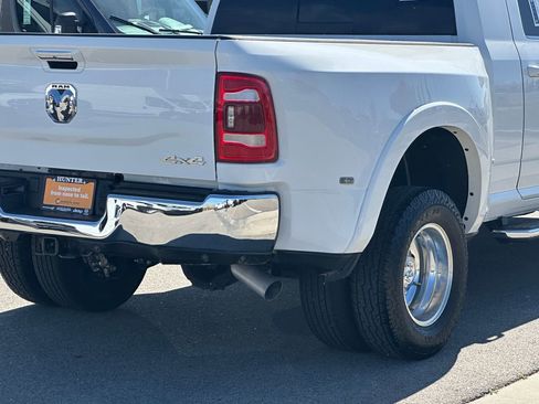 Certified 2022 RAM 3500 Laramie image 8