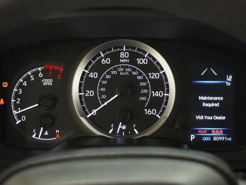 Used 2021 Toyota Corolla LE image 21