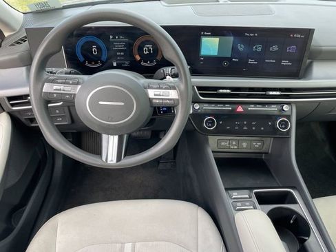 Used 2025 Hyundai Sonata SEL image 10