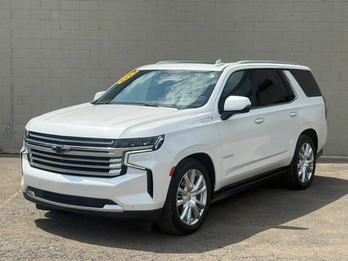 Used 2024 Chevrolet Tahoe High Country w/ Advanced Technology Package AWD/4WD image 2