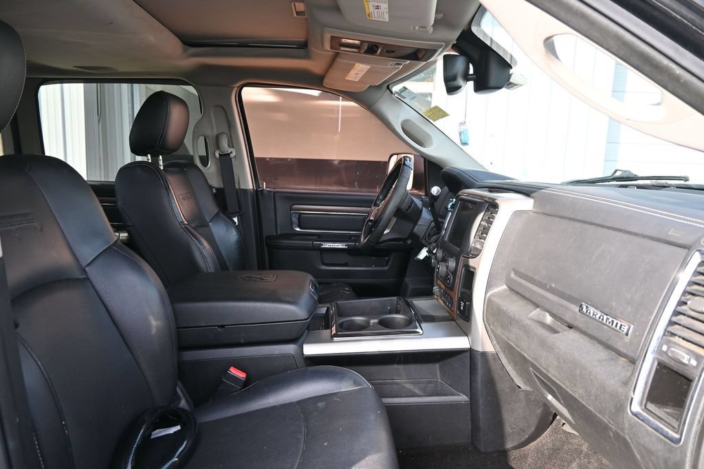 Used 2014 RAM 3500 Laramie w/ Black Appearance Group AWD/4WD image 15