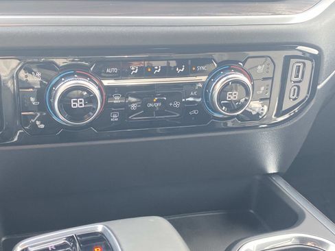 Used 2026 GMC Sierra 1500 SLT w/ SLT Premium Plus Package image 23