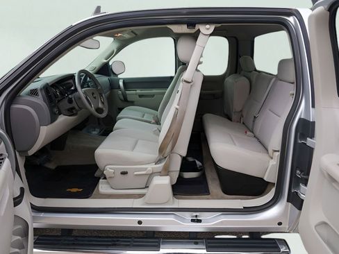 Used 2013 Chevrolet Silverado 1500 LT RWD image 23