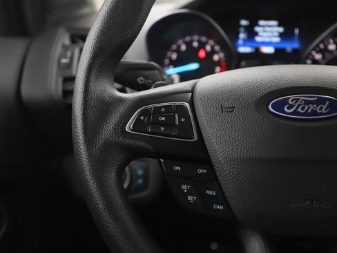 Used 2017 Ford Escape SE image 26