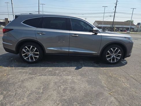 Certified 2024 Acura MDX FWD w/ Technology Package image 9