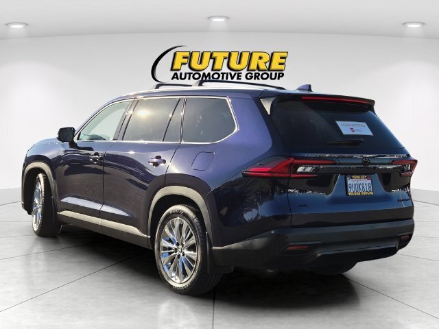 Used 2025 Toyota Grand Highlander AWD image 7