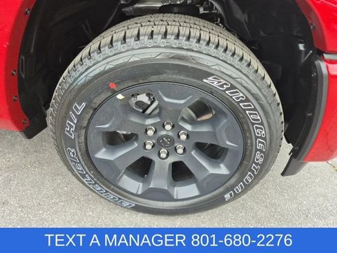 New 2026 RAM 1500 Big Horn AWD/4WD image 11