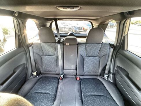 Used 2025 Subaru Forester Premium AWD/4WD image 23
