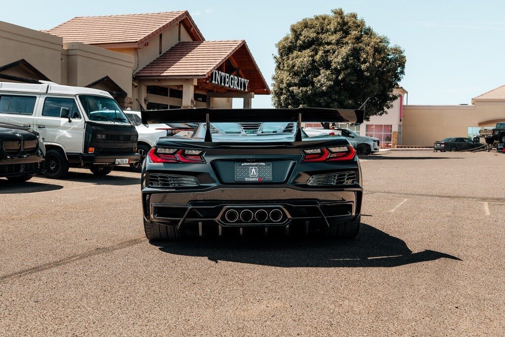 Used 2026 Chevrolet Corvette ZR1 w/ ZR1 Carbon Fiber Aero Package RWD image 7