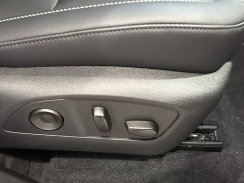 New 2026 GMC Acadia Elevation w/ Elevation Premium Package image 13