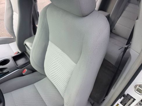 Used 2017 Toyota Camry LE image 16