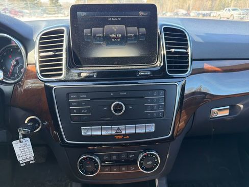 Used 2017 Mercedes-Benz GLE 350 4MATIC image 24