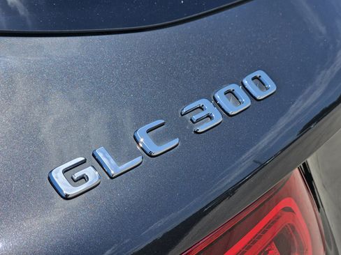 Certified 2021 Mercedes-Benz GLC 300 image 27