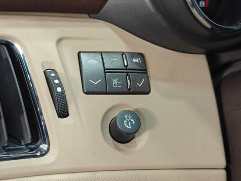 Used 2008 Cadillac CTS Base w/ Wood Trim Package image 11