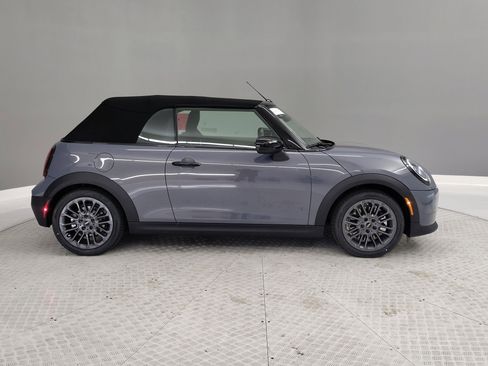 New 2026 MINI Cooper S image 2