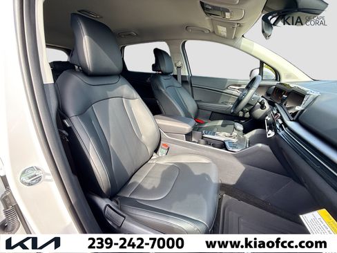 New 2026 Kia Sportage EX FWD image 12