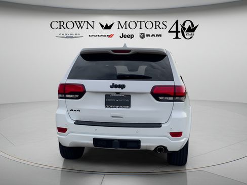 Used 2020 Jeep Grand Cherokee Altitude AWD/4WD image 6