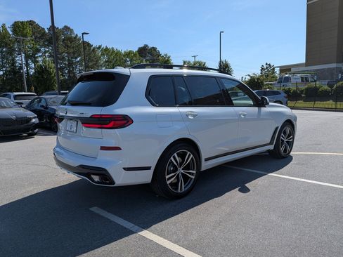 New 2027 BMW X7 xDrive40i w/ Executive Package AWD/4WD image 3
