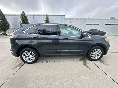 Used 2022 Ford Edge SEL w/ Convenience Package AWD/4WD image 15