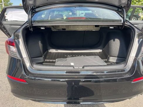 New 2025 Honda Civic Sport image 17