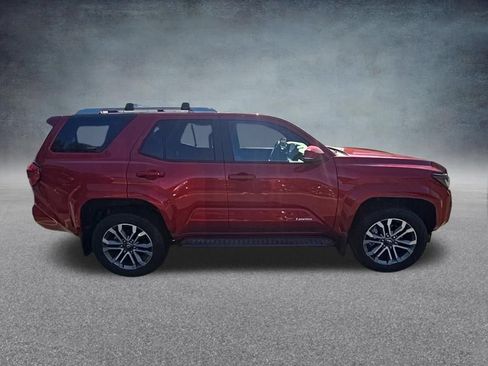 Used 2025 Toyota 4Runner Limited AWD/4WD image 11