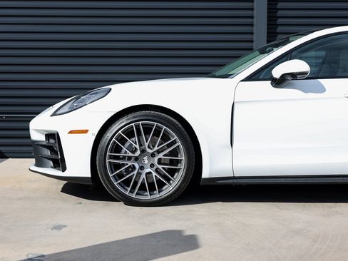 New 2026 Porsche Panamera 4 image 11