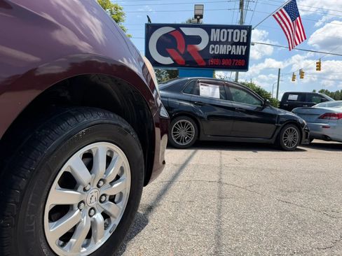 Used 2010 Honda Odyssey EX-L image 32