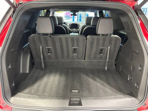 Used 2023 Chevrolet Traverse LT AWD/4WD image 53