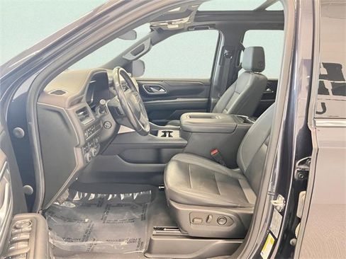 Used 2022 Chevrolet Tahoe LT w/ LT Signature Package image 21