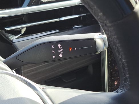 Used 2024 GMC Sierra EV Denali image 21