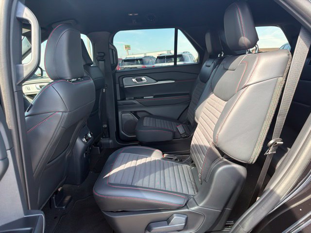New 2027 Ford Explorer ST-Line w/ Premium Package RWD image 15