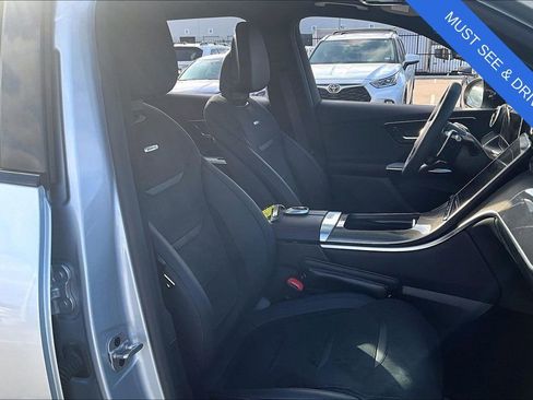 Used 2024 Mercedes-Benz GLC 43 AMG 4MATIC image 11