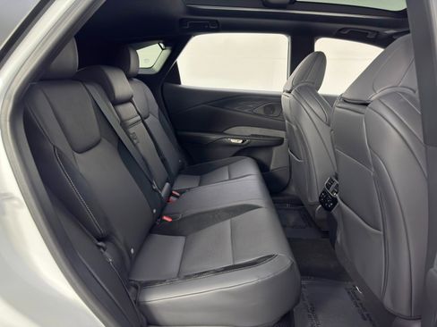 Used 2023 Lexus RX 500h F Sport image 42
