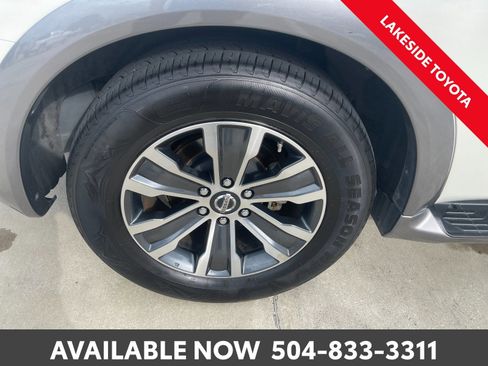 Used 2020 Nissan Armada SL w/ Premium Package image 13