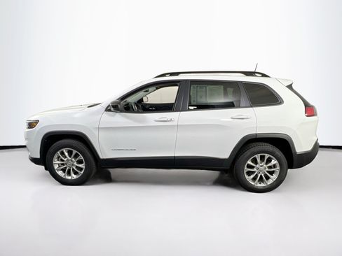 Used 2022 Jeep Cherokee Latitude Lux w/ Mopar Interior Package AWD/4WD image 8