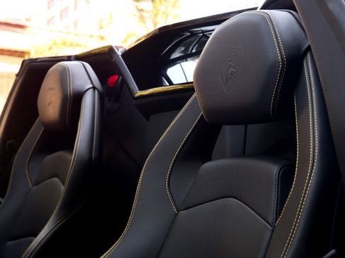 Used 2014 Lamborghini Aventador LP 700-4 AWD/4WD image 22