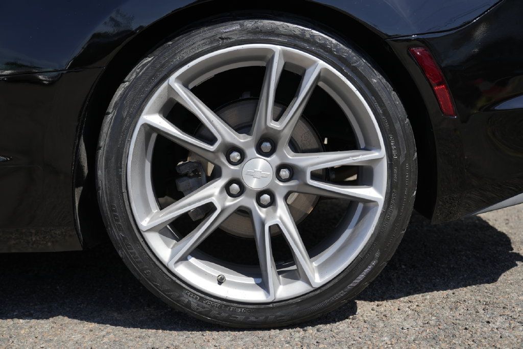 Used 2020 Chevrolet Camaro LT w/ RS Package RWD image 12
