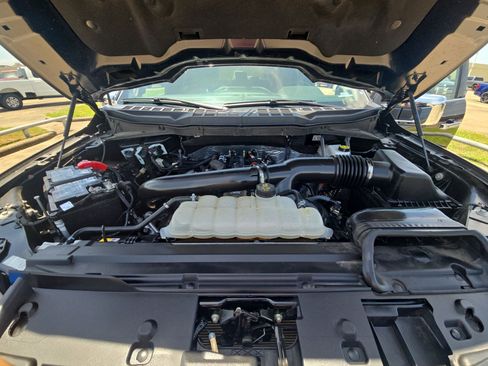 Used 2025 Ford F150 Lariat AWD/4WD image 35