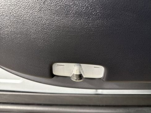 Used 2025 Lexus RX 500h F Sport image 22