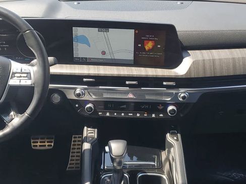 Used 2023 Kia Telluride SX image 17