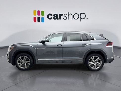 Used 2024 Volkswagen Atlas Cross Sport SEL R-Line AWD/4WD image 2