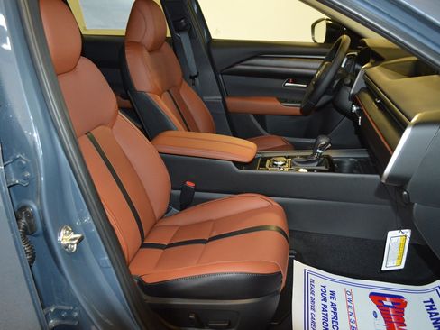 New 2026 MAZDA CX-50 Meridian Edition w/ Weather Package image 11