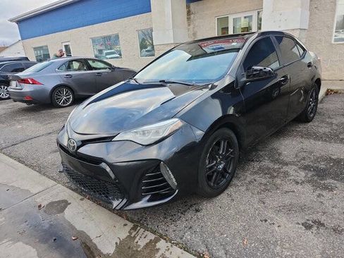 Used 2019 Toyota Corolla LE FWD image 3