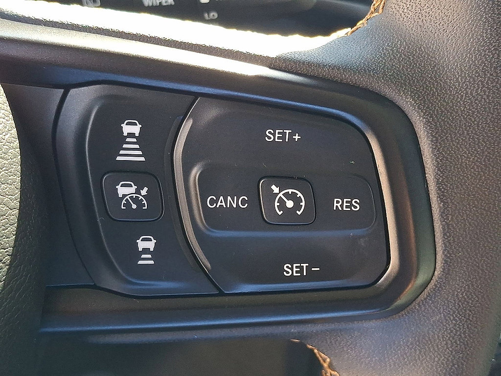 Used 2024 Jeep Wrangler Unlimited w/ Convenience Group AWD/4WD image 24