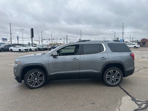 Used 2020 GMC Acadia SLT w/ LPO, Cargo Package image 3