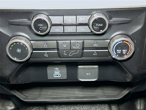 New 2026 Ford F250 XL w/ XL Chrome Package image 10