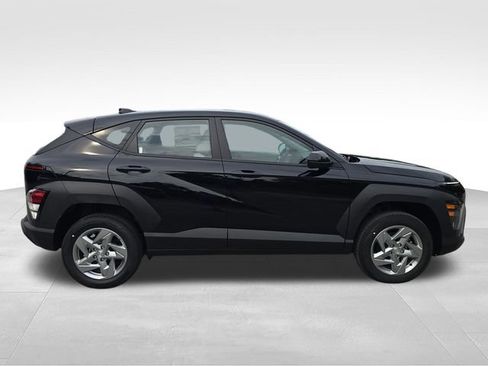 New 2026 Hyundai Kona SE AWD/4WD image 6
